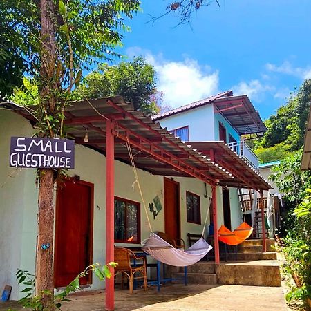 The Small Guest House Kaoh Touch Екстериор снимка