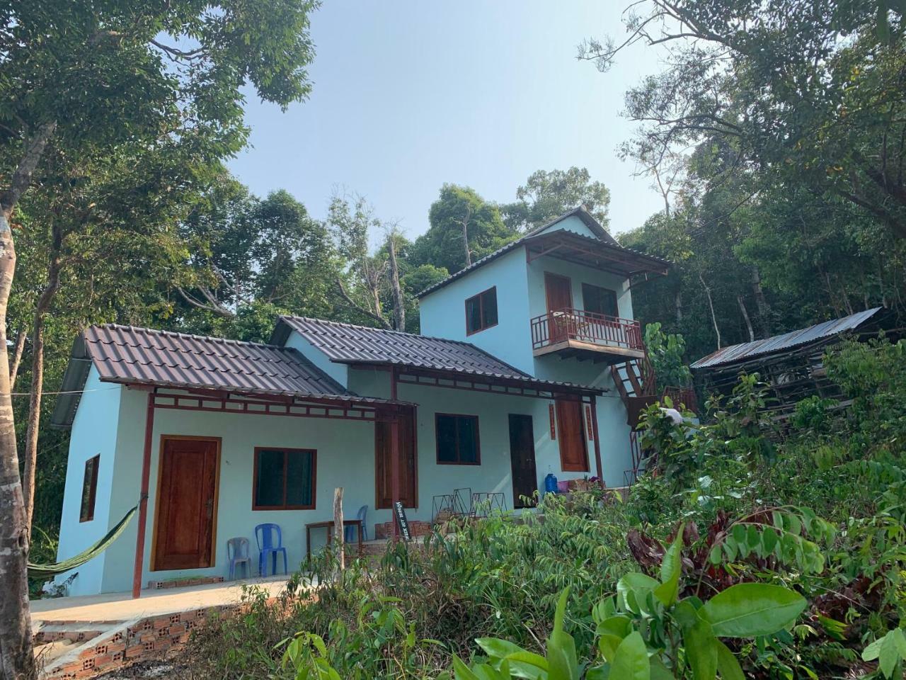 The Small Guest House Kaoh Touch Екстериор снимка